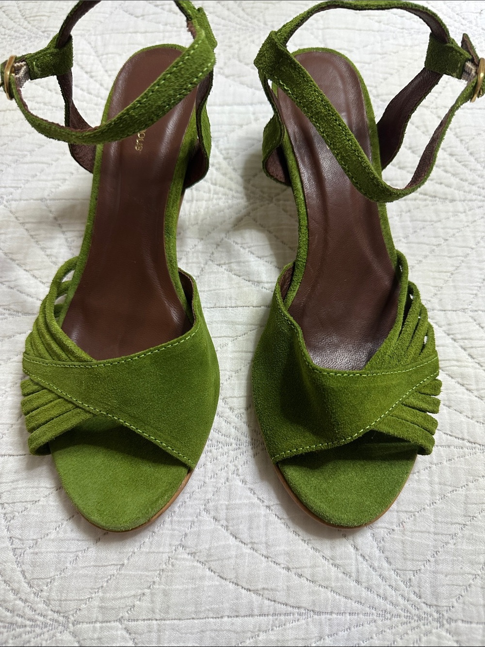 Anonymous Copenhagen Green Suede Strappy Sandals Low Heel US 8.5 EU 38.5 New